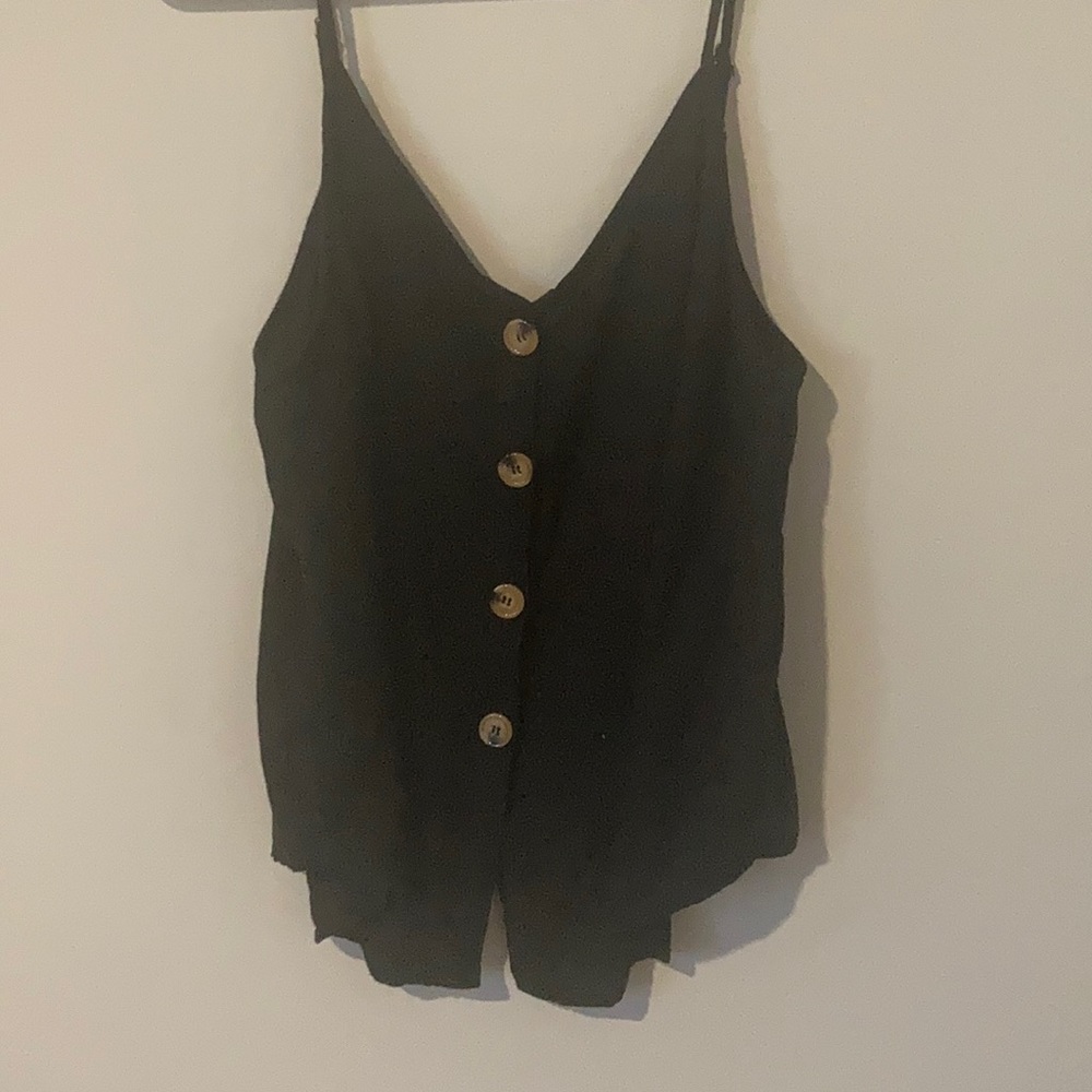 Woman’s M Black Button Tank Top